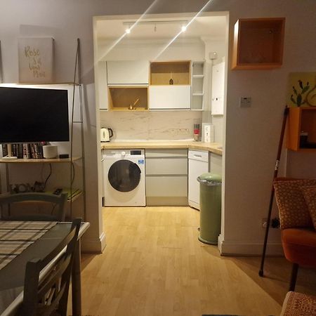 Appartamento Brondesbury Arms Londra Esterno foto