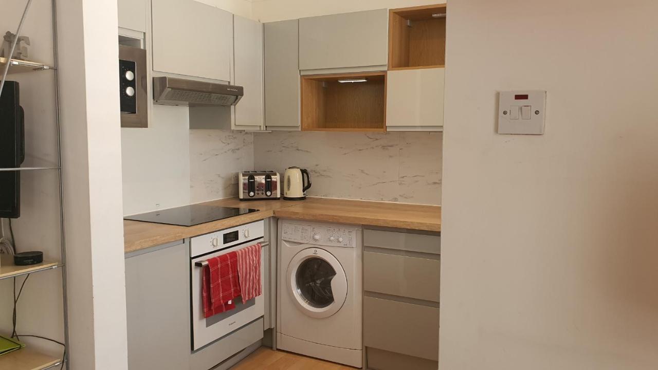 Appartamento Brondesbury Arms Londra Esterno foto