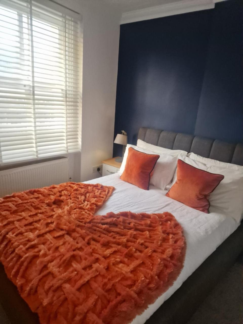 Appartamento Brondesbury Arms Londra Esterno foto